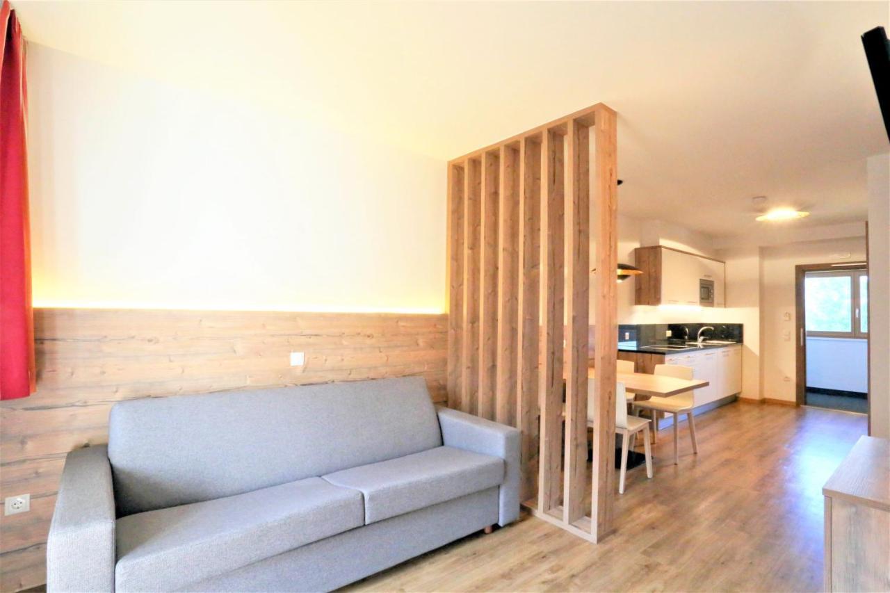 Residence Tantalus Сан-Лоренцо-ди-Себато Экстерьер фото