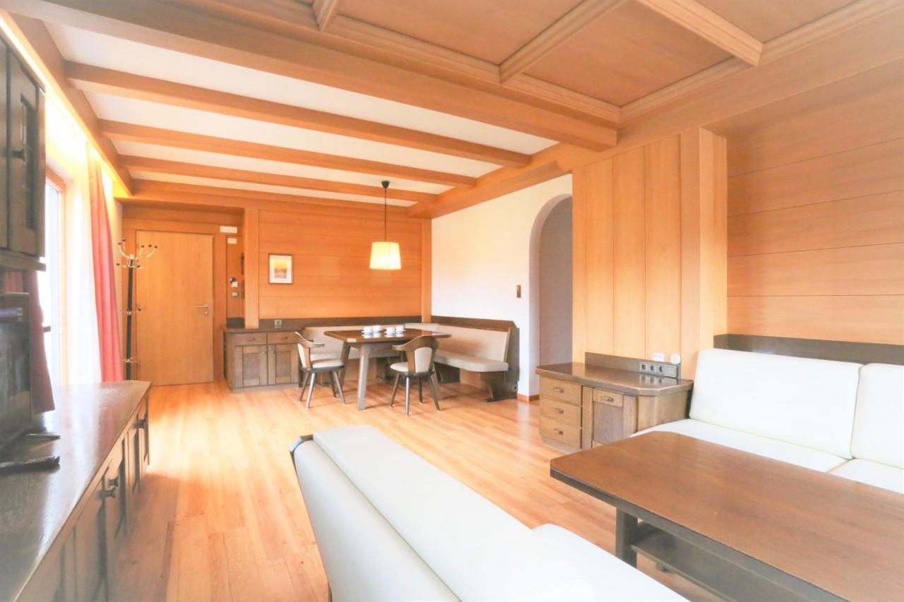 Residence Tantalus Сан-Лоренцо-ди-Себато Экстерьер фото